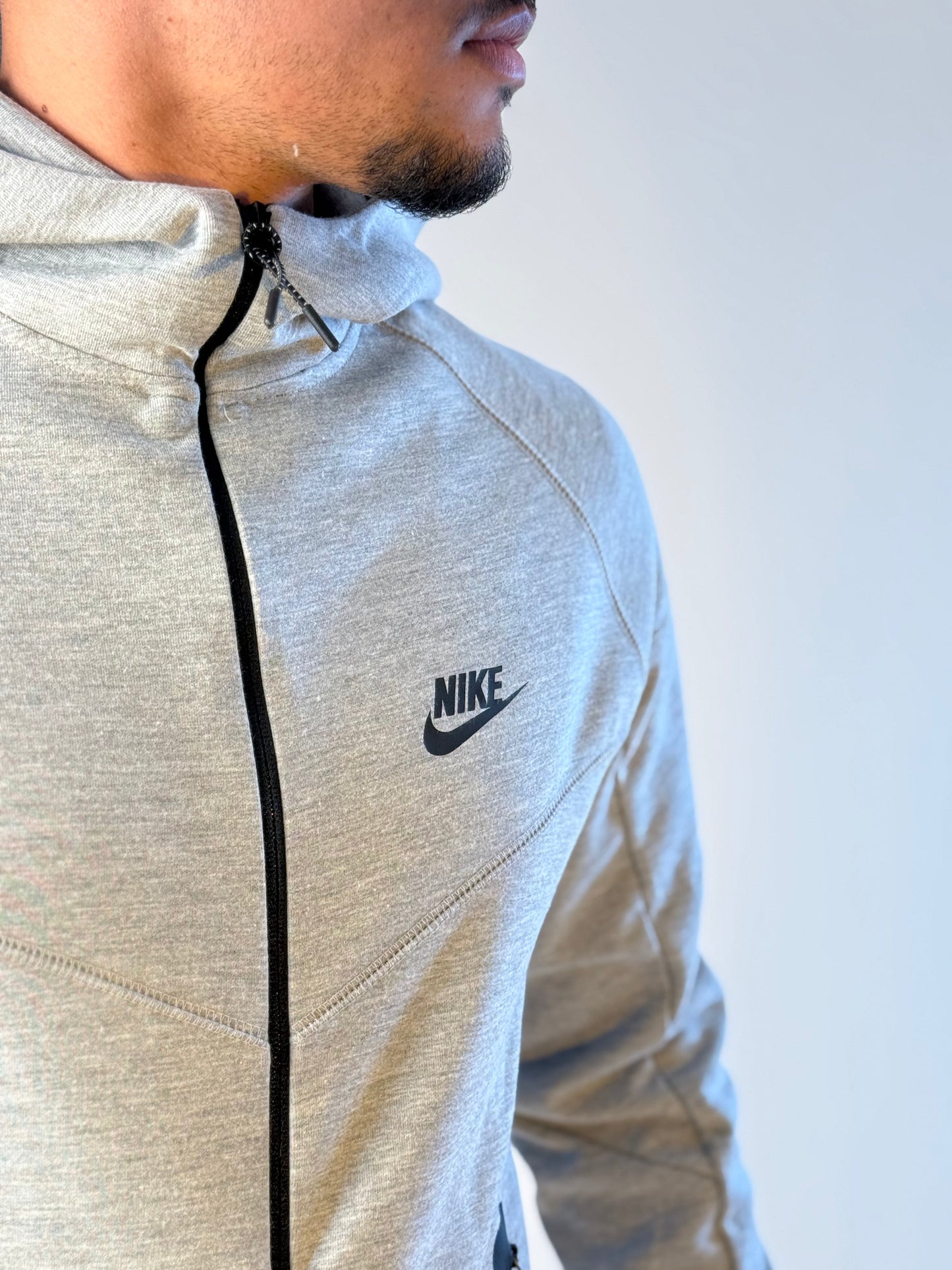 NIKE TECH FLEECE 2024