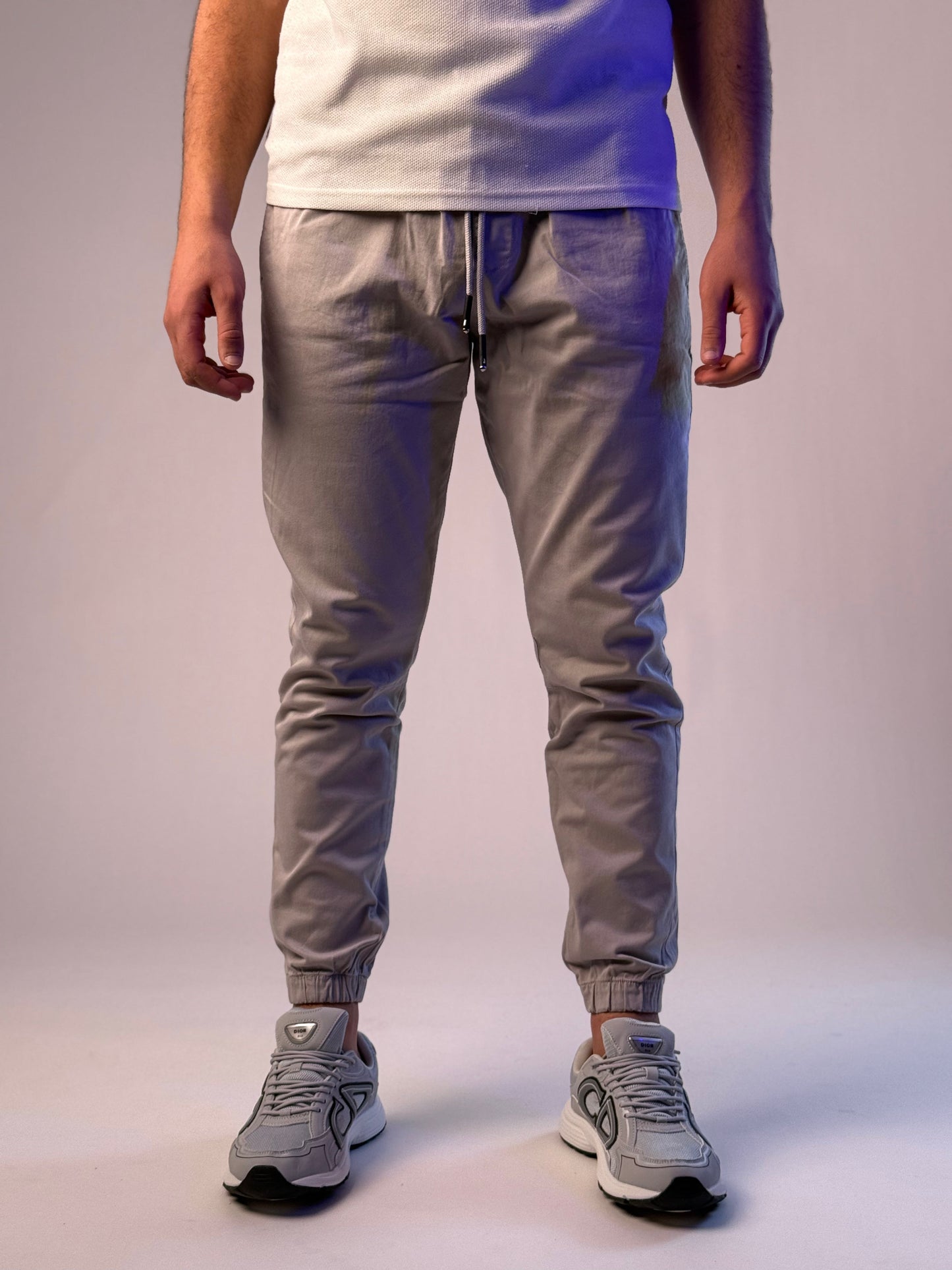 R8 CARGO